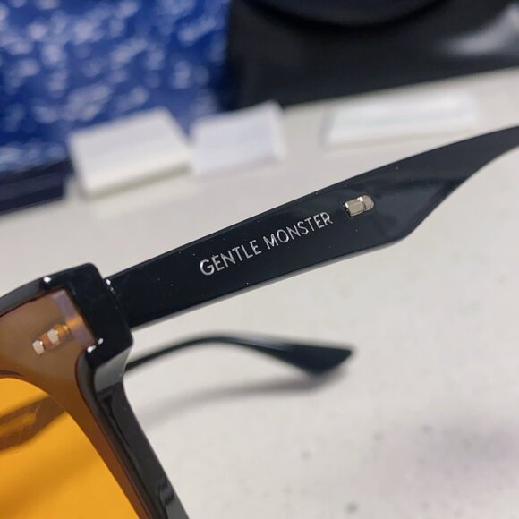 Gentle Moster sunglasses main image 9
